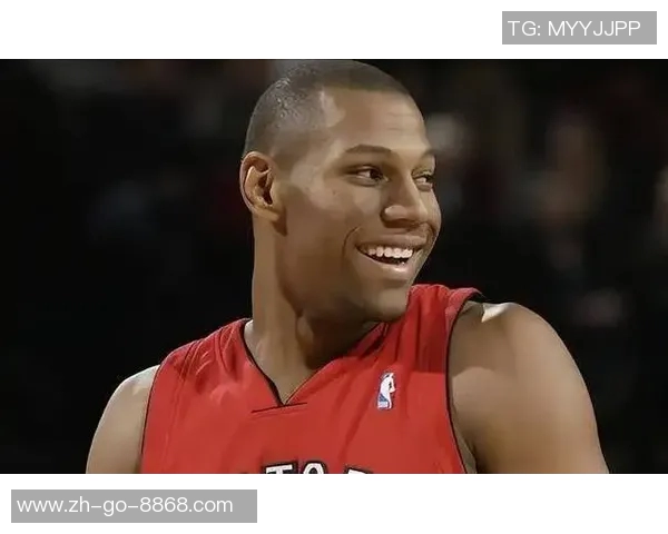 篮球足球双栖球星：跨界体育之路的传奇人物与他们的辉煌成就